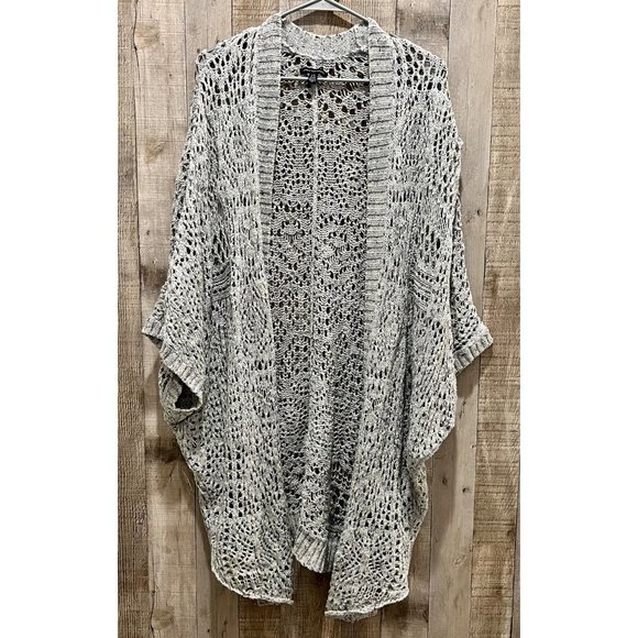 American Eagle Outfitters Sweaters - American Eagle Cardigan Size L/XL